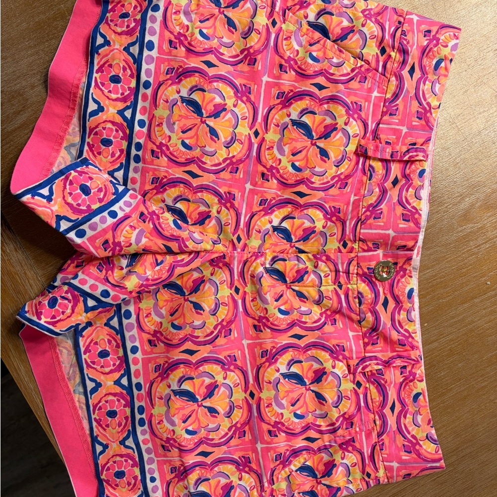 Lilly Pulitzer Pink Multi-Color Tile Print Jean Shorts